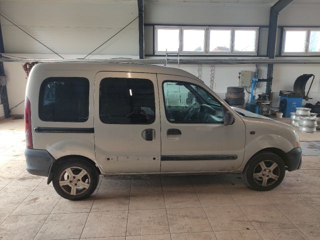 bontott RENAULT KANGOO Homlokfal (Üres lemez)