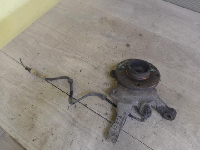 bontott RENAULT KANGOO Jobb első Csonkállvány Kerékaggyal