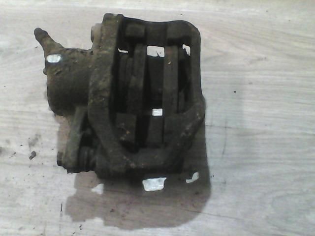 bontott RENAULT KANGOO Jobb első Féknyereg Munkahengerrel