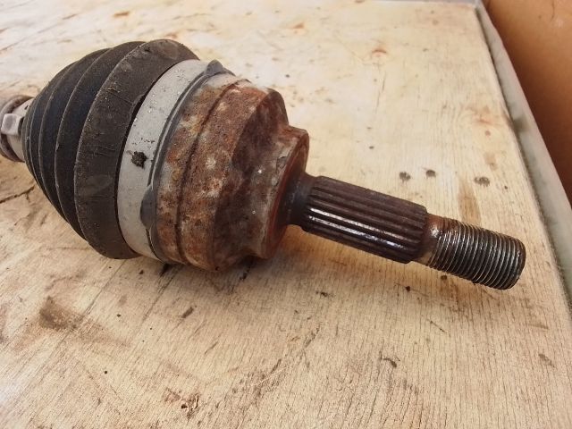 bontott RENAULT KANGOO Jobb Féltengely