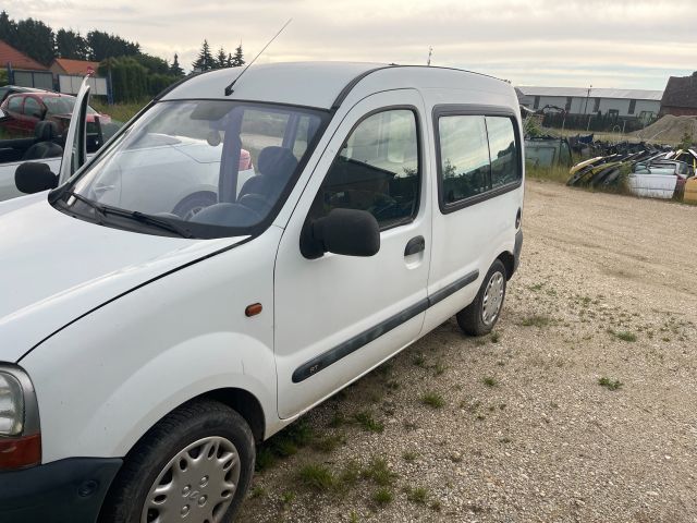 bontott RENAULT KANGOO Motor (Fűzött blokk hengerfejjel)