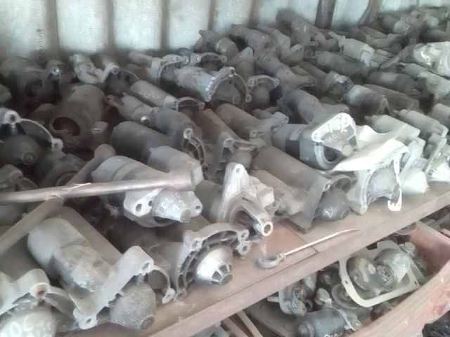 bontott RENAULT KANGOO Önindító