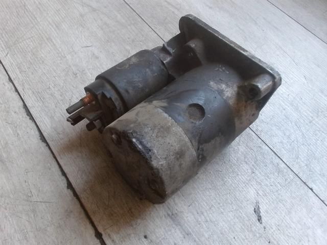 bontott RENAULT KANGOO Önindító