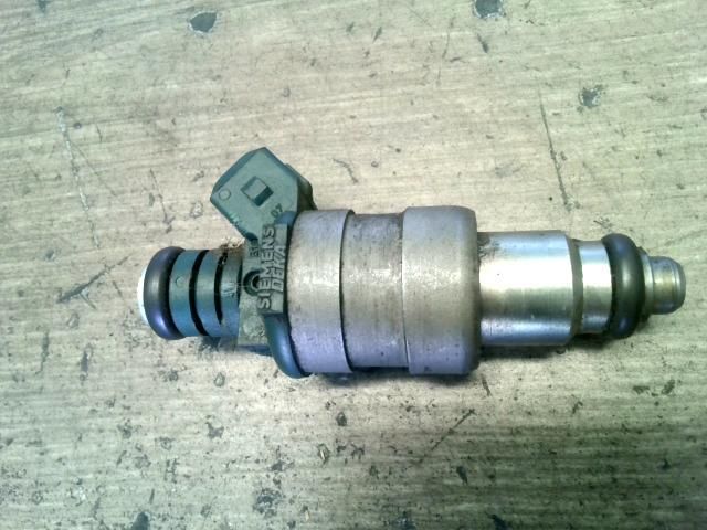 bontott RENAULT KANGOO Porlasztó (1 db)