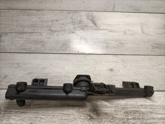 bontott RENAULT KANGOO Porlasztó Sor / Híd