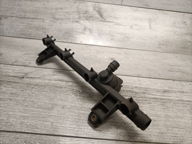 bontott RENAULT KANGOO Porlasztó Sor / Híd