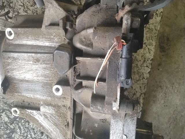 bontott RENAULT KANGOO Váltó (Mechanikus)