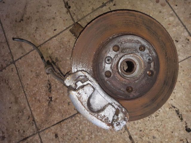 bontott RENAULT KANGOO Bal első Csonkállvány Kerékaggyal