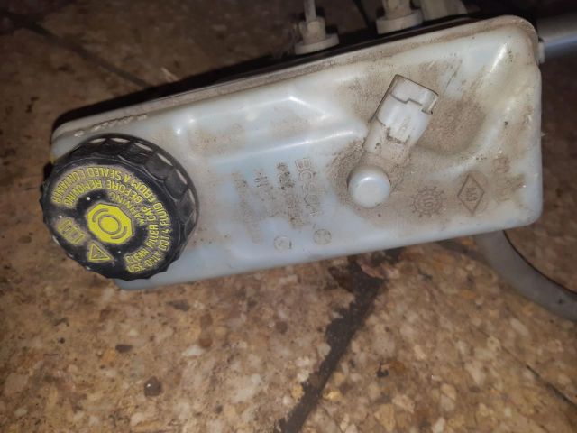 bontott RENAULT KANGOO Főfékhenger