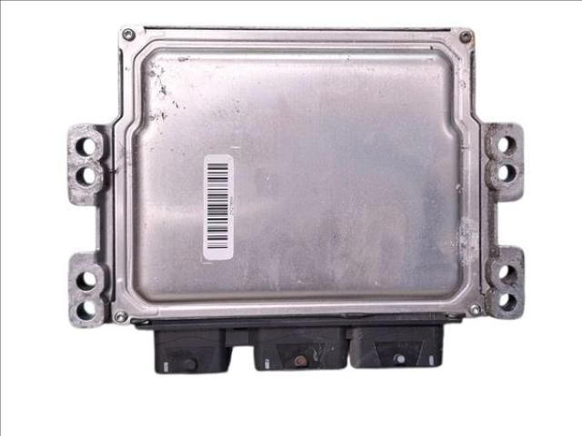 bontott RENAULT KANGOO Motorvezérlő