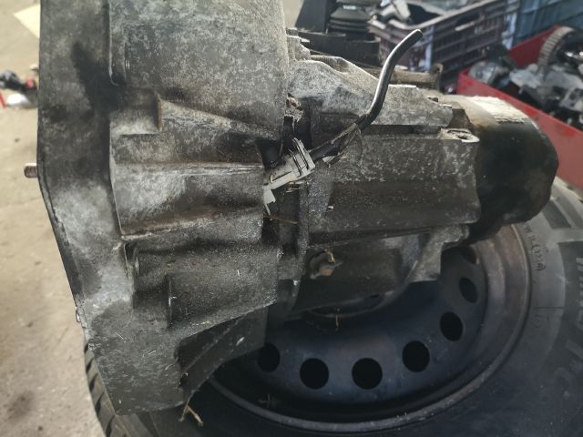 bontott RENAULT KANGOO Váltó (Mechanikus)