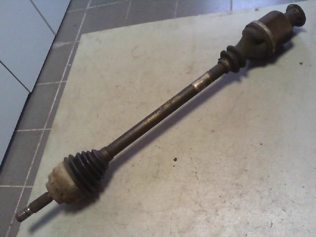 bontott RENAULT KANGOO Jobb Féltengely