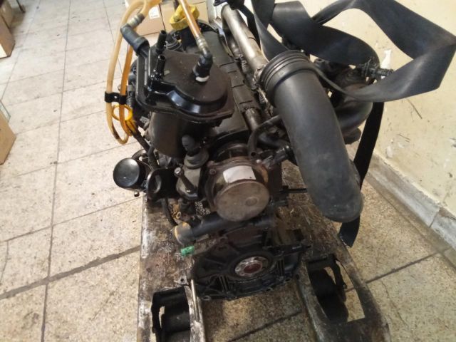 bontott RENAULT KANGOO Motor (Fűzött blokk hengerfejjel)