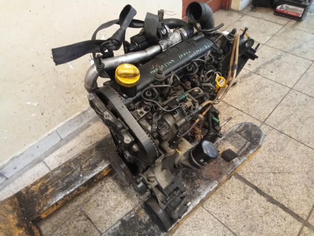 bontott RENAULT KANGOO Motor (Fűzött blokk hengerfejjel)
