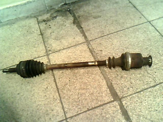 bontott RENAULT KANGOO Jobb Féltengely