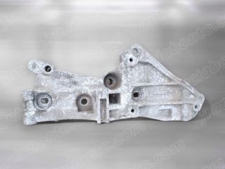 bontott RENAULT KANGOO Generátor Tartó Bak