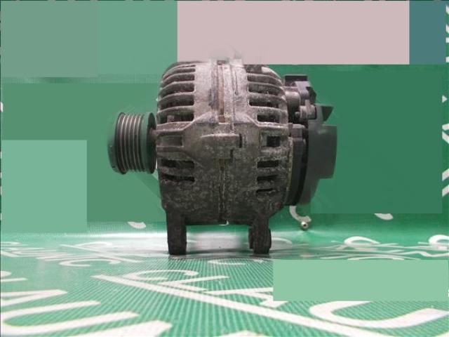 bontott RENAULT KANGOO Generátor