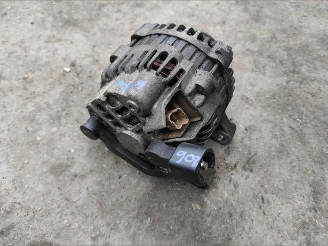 bontott RENAULT KANGOO Generátor