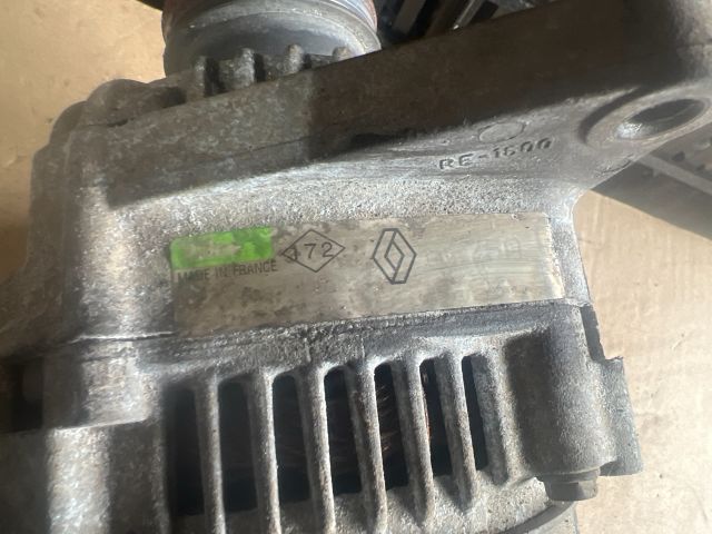 bontott RENAULT KANGOO Generátor