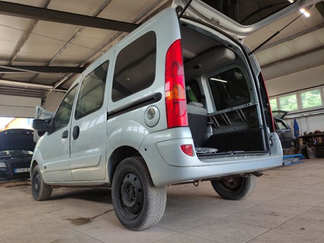 bontott RENAULT KANGOO Homlokfal (Üres lemez)