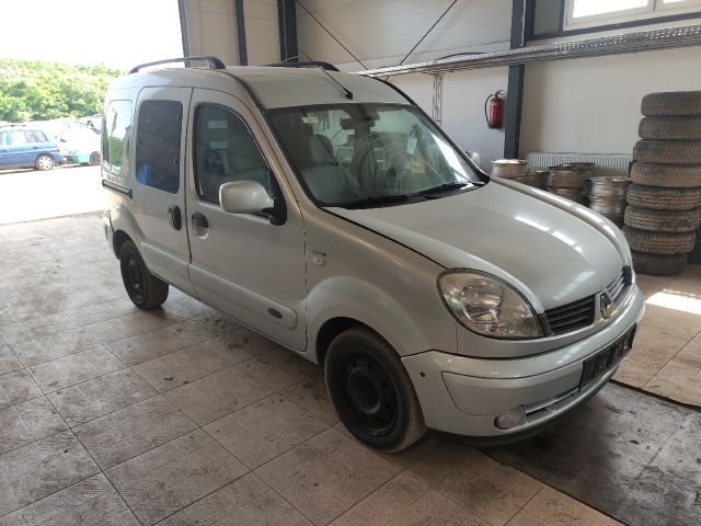 bontott RENAULT KANGOO Homlokfal (Üres lemez)