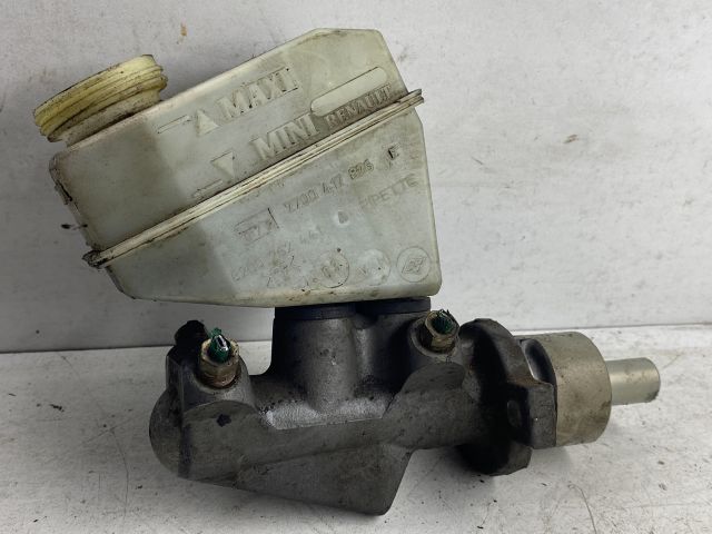 bontott RENAULT KANGOO Főfékhenger