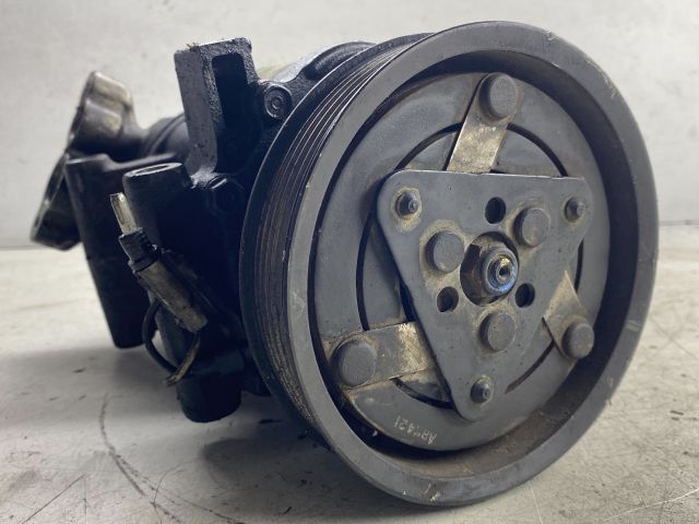 bontott RENAULT KANGOO Klímakompresszor