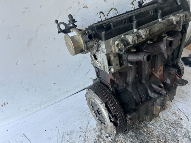 bontott RENAULT KANGOO Motor (Fűzött blokk hengerfejjel)