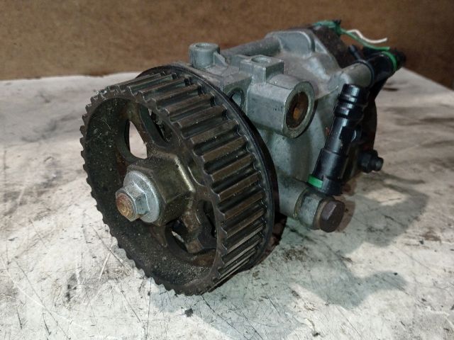 bontott RENAULT KANGOO Nagynyomású Szivattyú