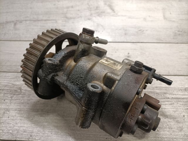 bontott RENAULT KANGOO Nagynyomású Szivattyú