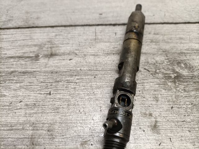 bontott RENAULT KANGOO Porlasztó (1 db)