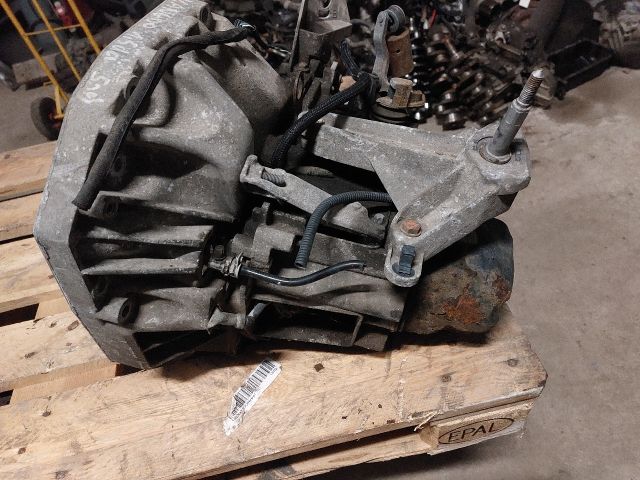 bontott RENAULT KANGOO Váltó (Mechanikus)