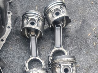 bontott RENAULT KANGOO Dugattyú és Hajtókar