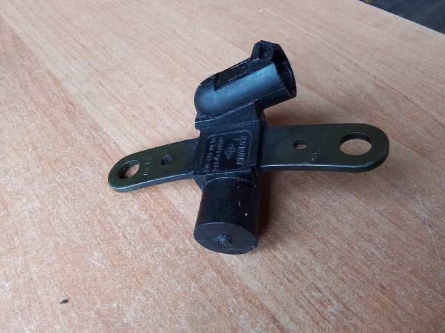 bontott RENAULT KANGOO Főtengely Fordulatszám Jeladó