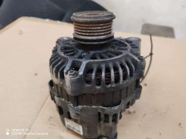 bontott RENAULT KANGOO Generátor