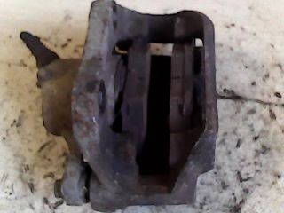 bontott RENAULT KANGOO Jobb első Féknyereg Munkahengerrel