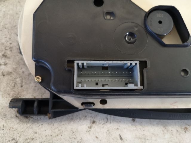 bontott RENAULT KANGOO Kilométeróra