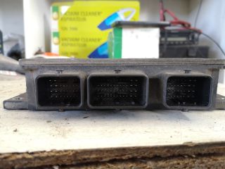 bontott RENAULT KANGOO Motorvezérlő