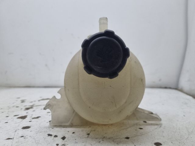 bontott RENAULT KANGOO Kiegyenlítő Tartály