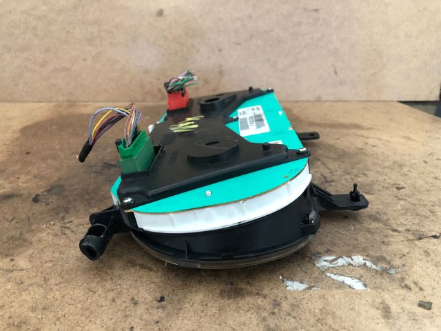 bontott RENAULT KANGOO Kilométeróra