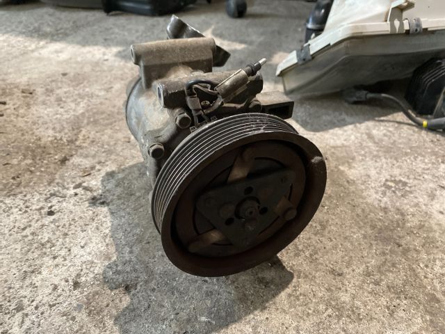 bontott RENAULT KANGOO Klímakompresszor