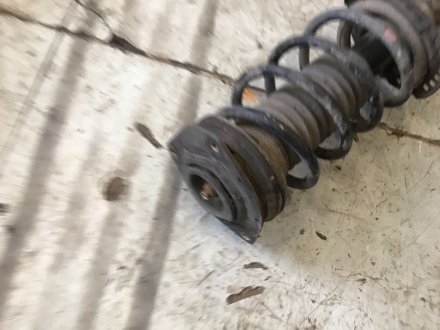 bontott RENAULT KANGOO Jobb első Gólyaláb (Lengécsillapító, Rugó)