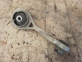 bontott RENAULT KANGOO Motor Tartó Bak (Fém)