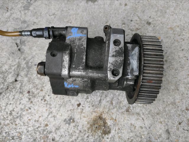 bontott RENAULT KANGOO Nagynyomású Szivattyú