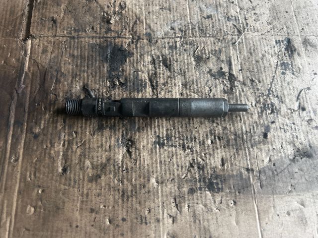 bontott RENAULT KANGOO Porlasztó (1 db)