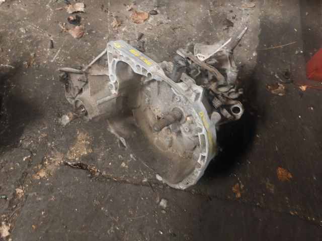 bontott RENAULT KANGOO Váltó (Mechanikus)