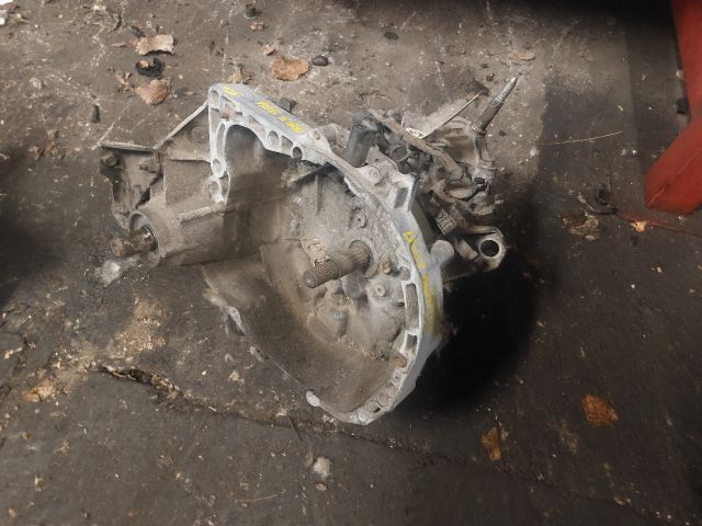 bontott RENAULT KANGOO Váltó (Mechanikus)