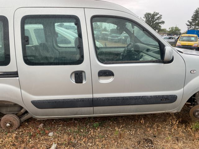 bontott RENAULT KANGOO Biztosítéktábla Motortér