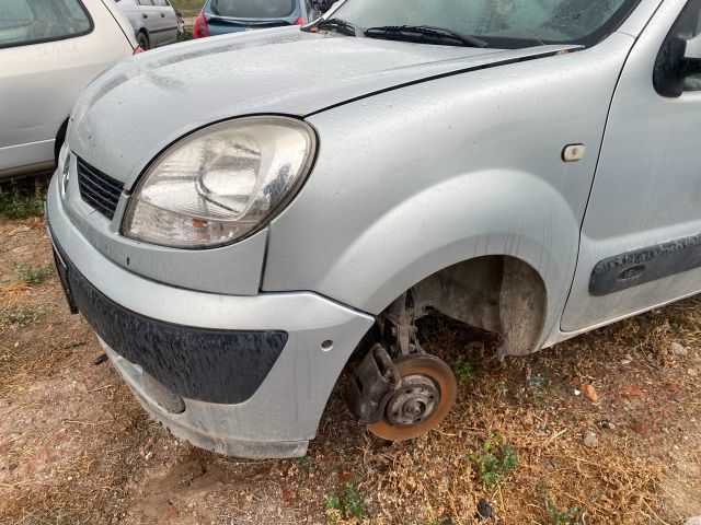 bontott RENAULT KANGOO Biztosítéktábla Motortér