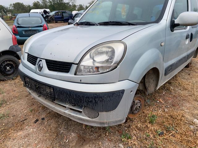 bontott RENAULT KANGOO Biztosítéktábla Motortér